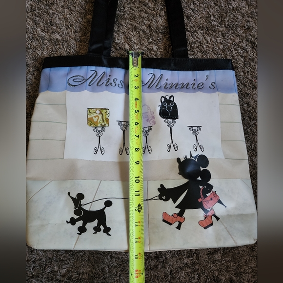 Disney Miss Minnie's Tote Bag - Picture 6 of 8
